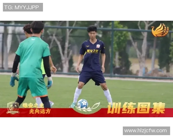 足球明星谢栩的个人简介与精彩瞬间图片展示