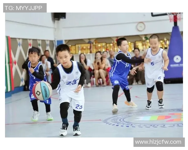 小孩与篮球明星亲密互动击掌瞬间展现梦想与希望的美好画面